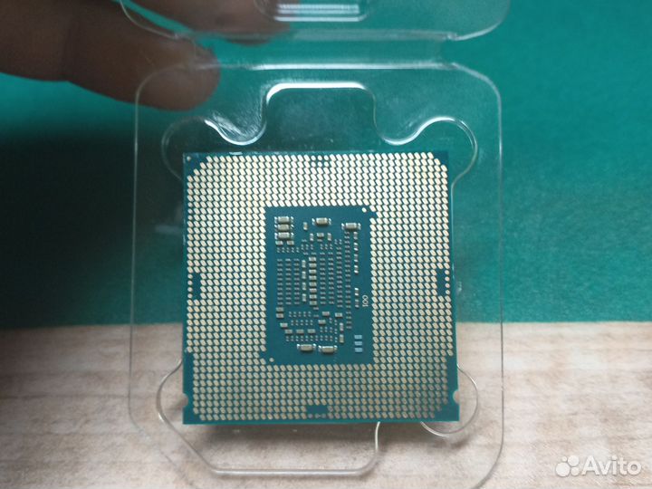Процессор Intel Pentium g4560, кулер (LGA1151)