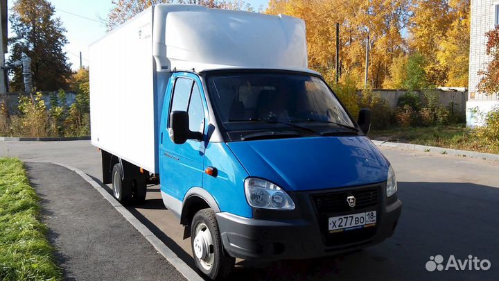 Вывоз строительного мусора старой мебели