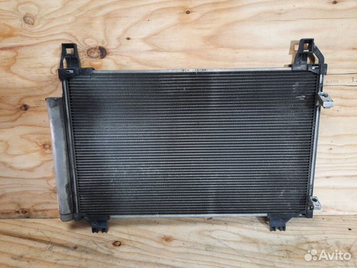 Радиатор кондиционера Toyota Ractis SCP100 2szfe