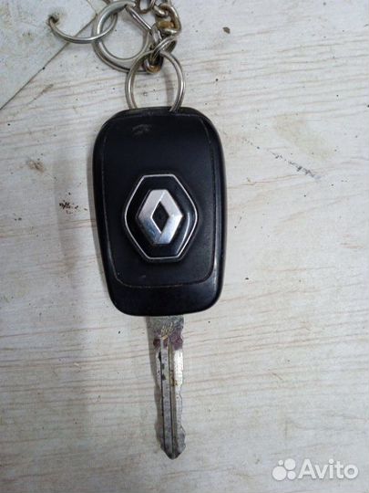 Замок зажигания Renault Logan 2 седан K7MA812 2019