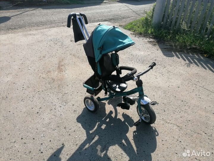 Трехколесный велосипед с родительской ручкой