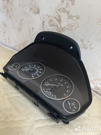 Приборка f30