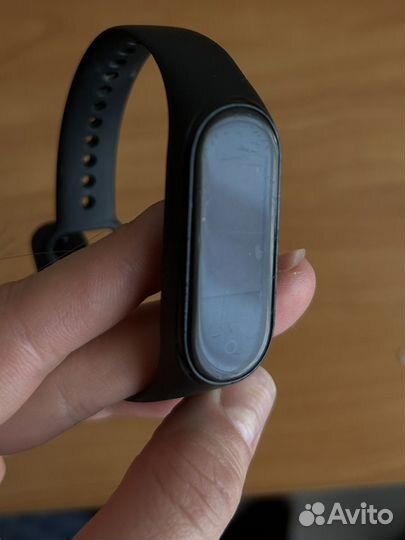 Смарт-браслет Mi SMART Band 4