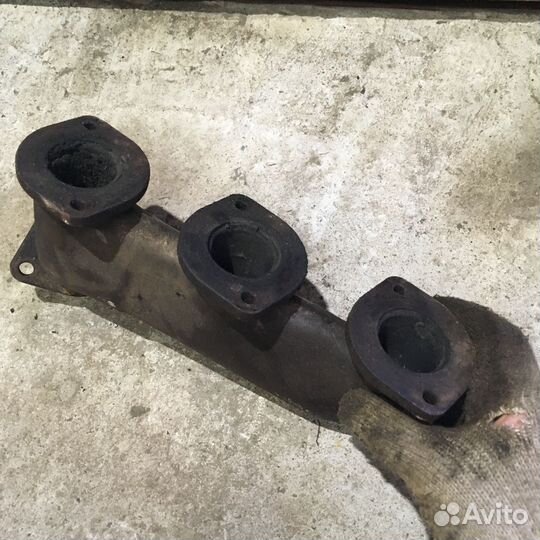 Выпускной коллектор Мерседес M112