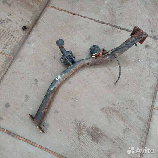 Фаркоп ford tourneo connect