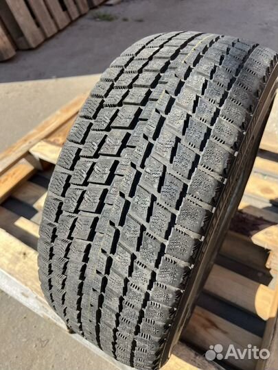 Bridgestone Blizzak MZ-03 225/45 R17