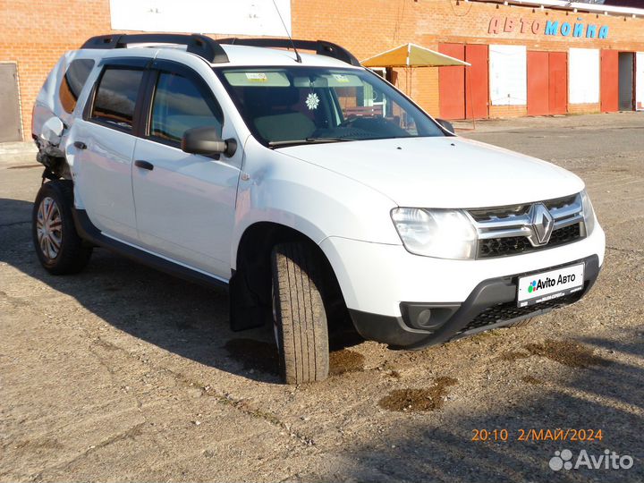 Renault Duster 2.0 МТ, 2019, битый, 140 000 км