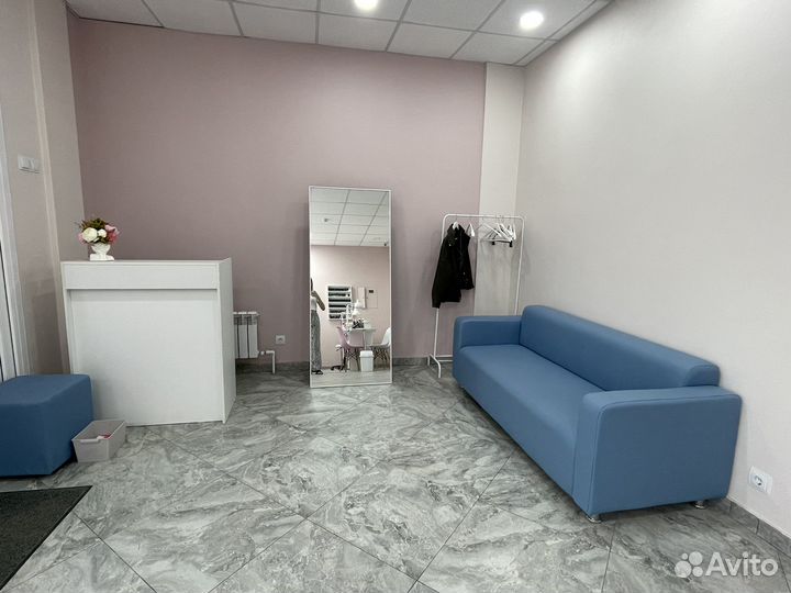 Аренда рабочего места мастера маникюра