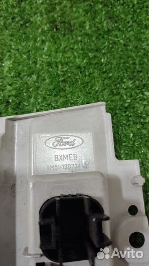 Блок кнопок обогрева стекла Ford Focus 2+ хэтчбек