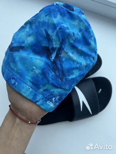 Шлепки для бассейна и шапочка