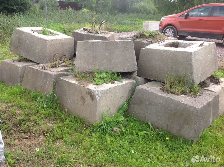 Блок железо-бетонный