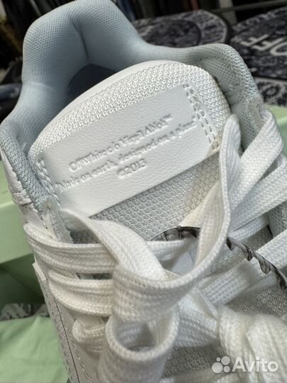 Кроссовки Off-White