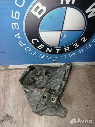 Кронштейн крепления кондиционера на BMW m57