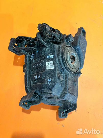 Противотуманка правая на Hyundai Creta