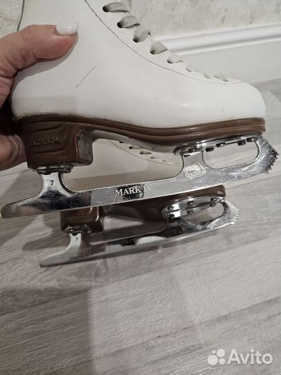 Коньки для фигурного катания Jackson artist