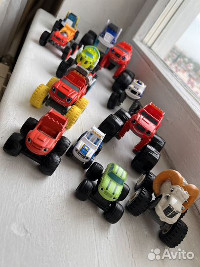 Вспыш и чудо машинки