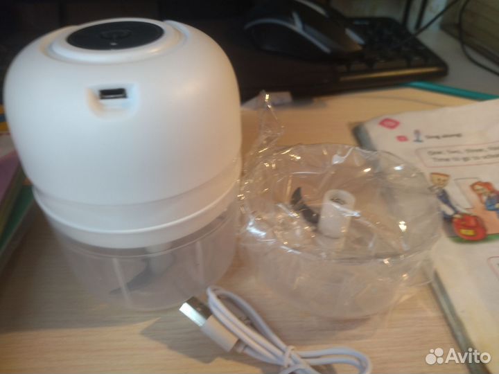 Измельчитель, блендер с двумя чашами