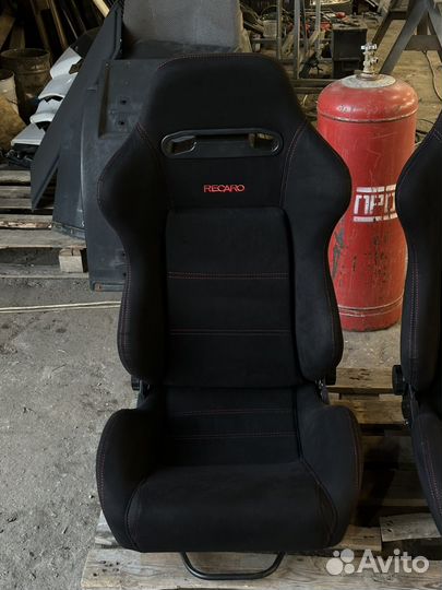 Полуковши Recaro сиденья