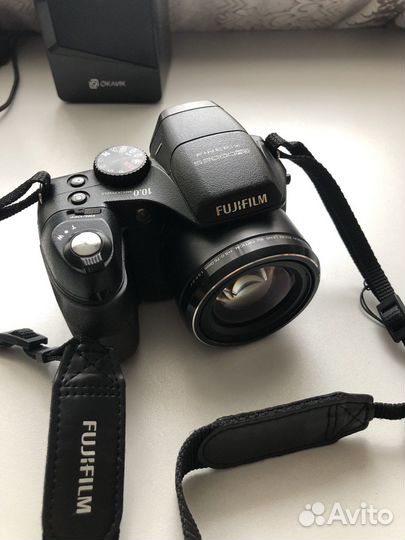 Цифровой фотоаппарат Fujifilm FinePix S2000HD