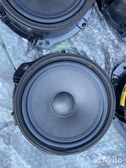 Динамик двери Jaguar F-Pace 2017