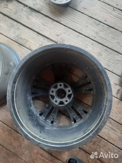 Два задних диска реплика на Бмв R20