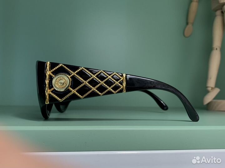 Винтажные солнцезащитные очки Rochas