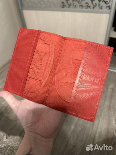 Обложка на паспорт кожаная