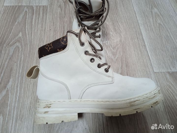 Ботинки женские 39