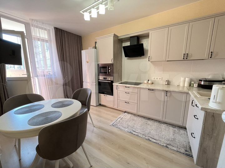 2-к. квартира, 55,9 м², 3/8 эт.