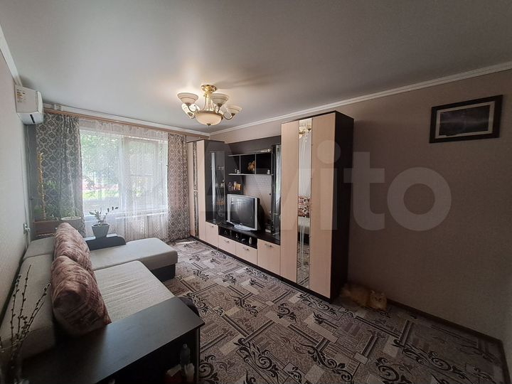 2-к. квартира, 43,2 м², 1/9 эт.