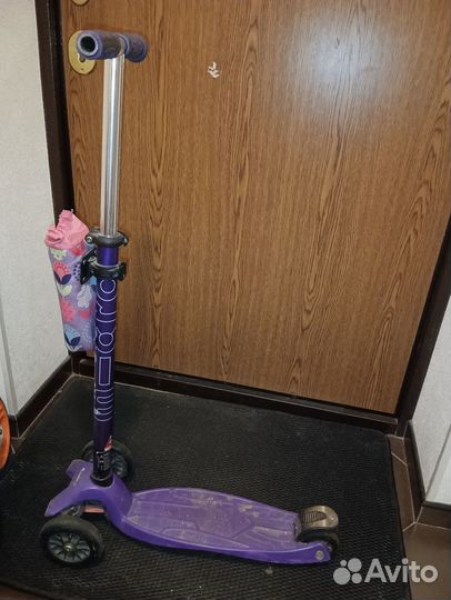 Детский самокат 3- колёсный Micro б/у