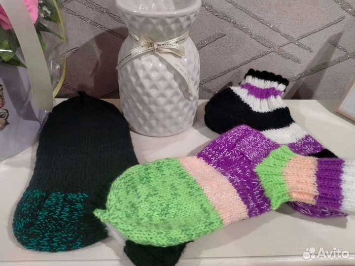 Вязаные носки ручной работы