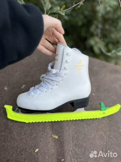 Коньки детские