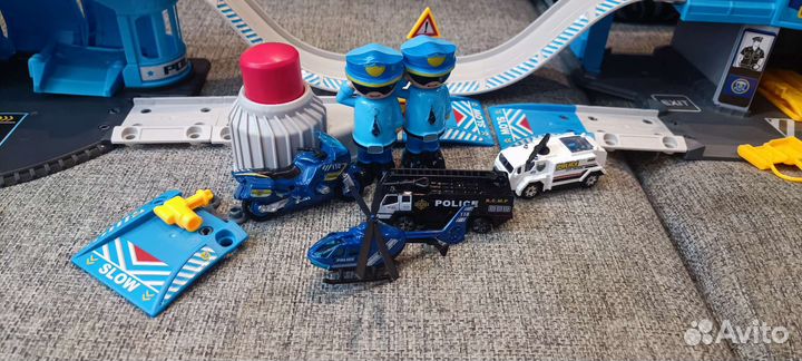 Игровой набор парковка полицейский участок