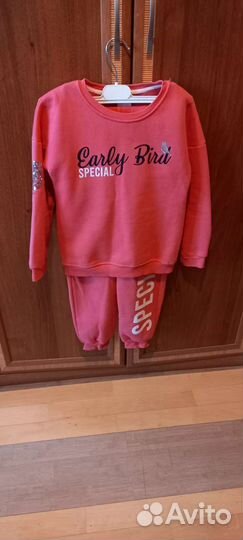 Спортивный костюм для девочки