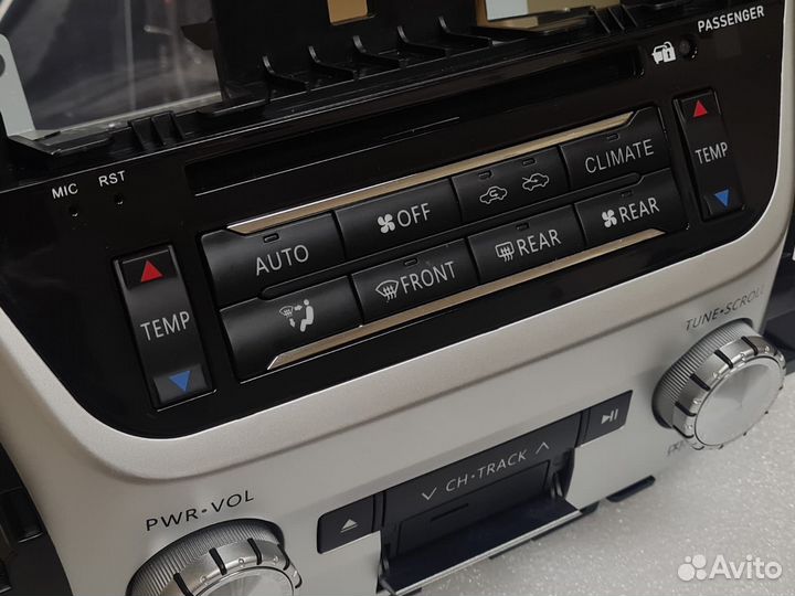 Магнитола для Toyota Land Cruiser 200 2015+