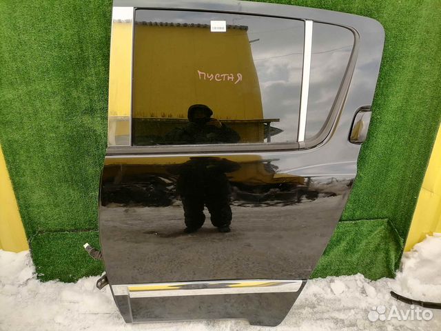 Дверь задняя левая Infiniti QX56 JA60