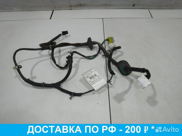 Проводка двери Nissan Terrano 2 (R20)