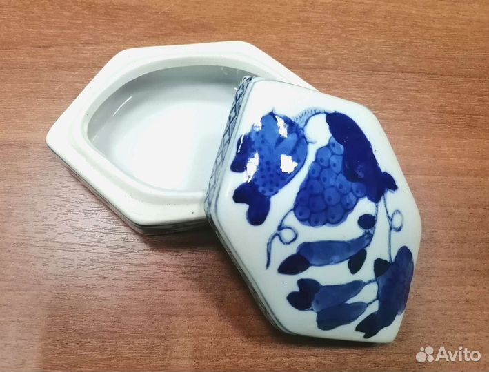 Шкатулка керамическая