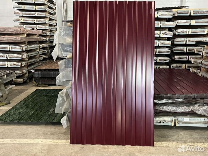 Профнастил Н20 красный