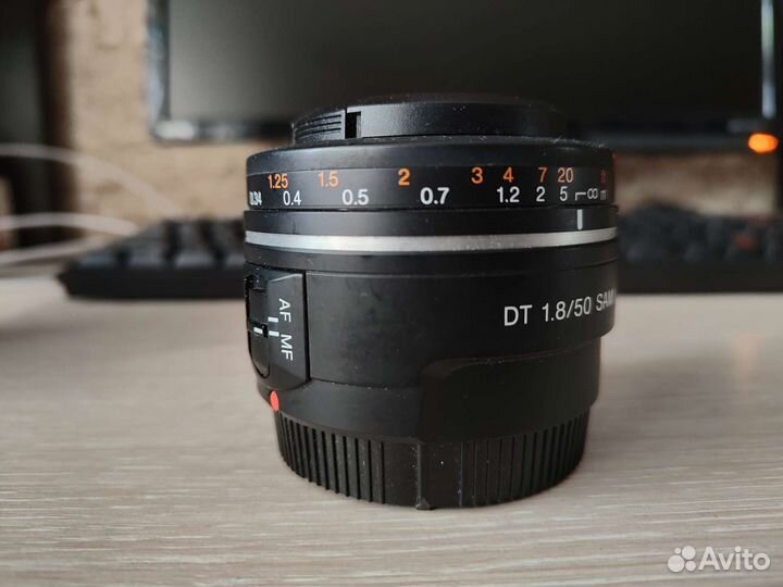 Объективы для sony. Tamron 70-300mm. Sony 50mm