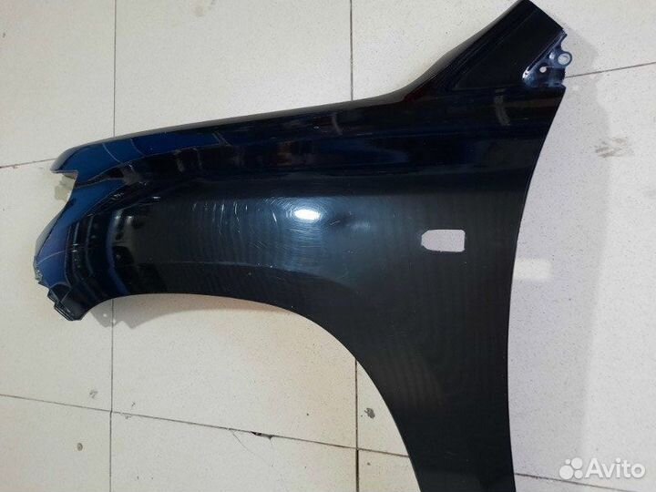 Крыло переднее левое Тoyota Land Cruiser 200