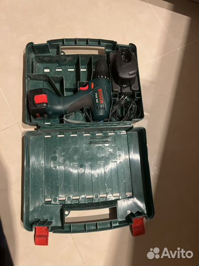 Шуруповерт bosch 9,6 v