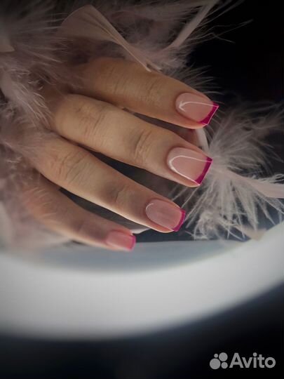 Маникюр педикюр