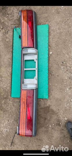 Задние стопы Toyota Mark 2 комплект