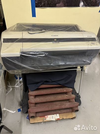 Плоттер Canon iPF605