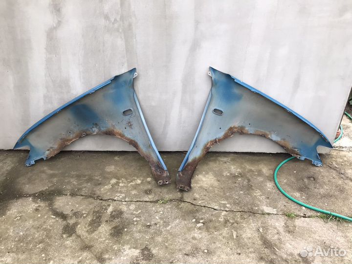 Крыло митсубиси л200