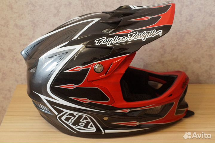 Шлем Troy Lee Design D3 Composite, р. L, новый