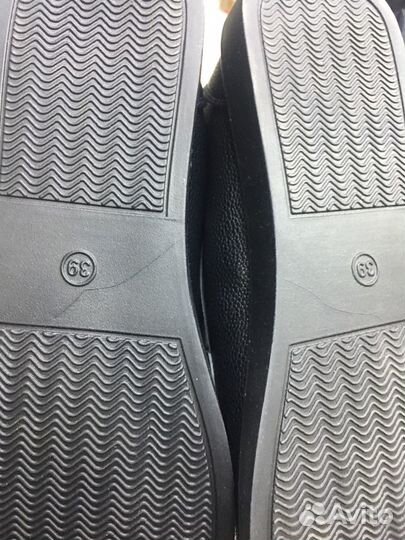 Женская обувь. Мокасины, топсайдеры, лоферы 39