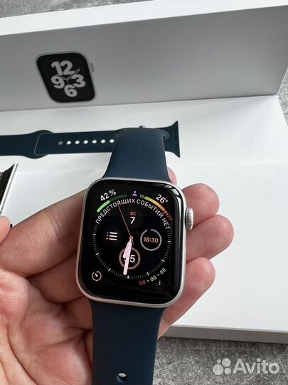 Часы apple watch se 40 mm